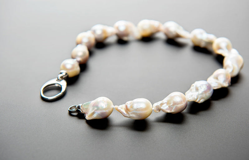 Short Baroque Pearl Necklace with 18k Gold Clasp