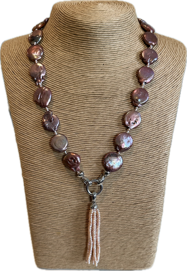 Coin pearls with tassel