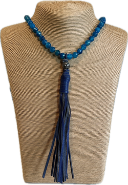 Tassel necklace