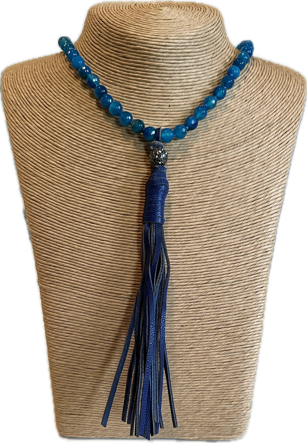 Tassel necklace