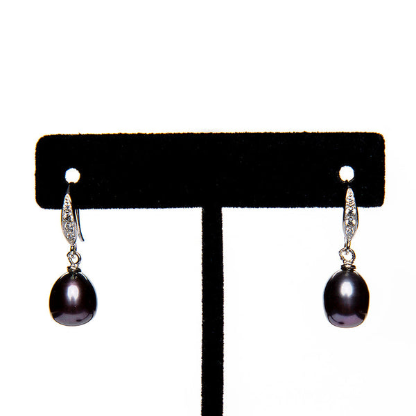 Black Pearl Earrings